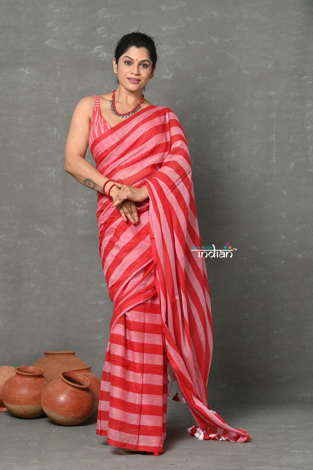 Very Much Indian Designer! High Quality Pure Mul Cotton Handloom Saree - Red