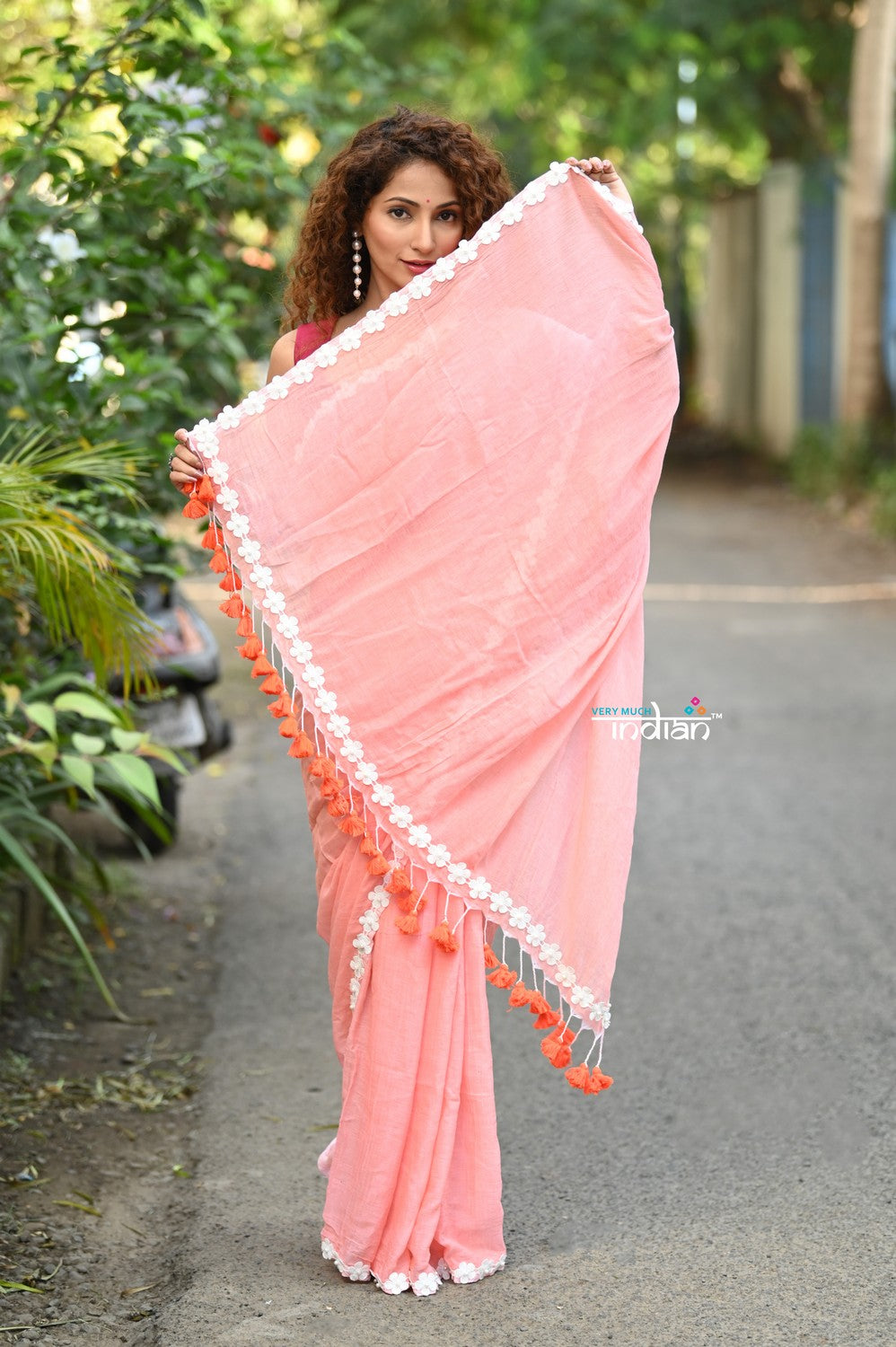Very Much Indian Taapsee - Designer! Pure Mul Cotton Saree with Sleek Border - Heavy Peach
