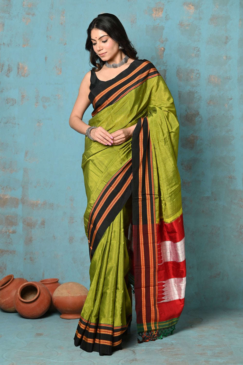 Very Much Indian Tyohaar - Traditional Handloom Dual Tone Green Ilkal Cotton Viscose with Red Pallu