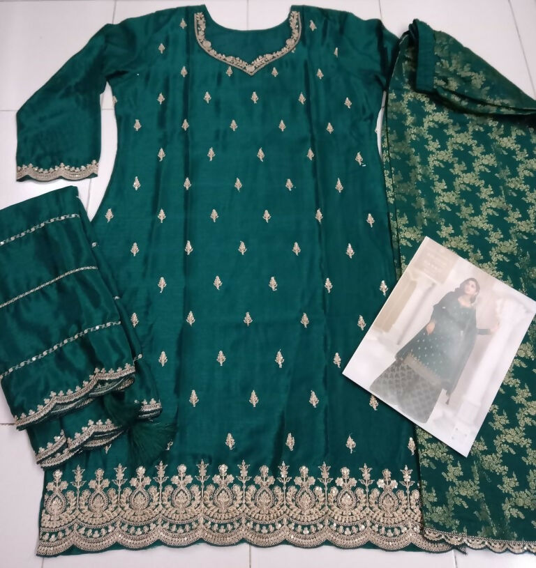 Vastranavya Exquisite Green Heavy Chinon with Embroidered & Sequins Work Salwar Suits
