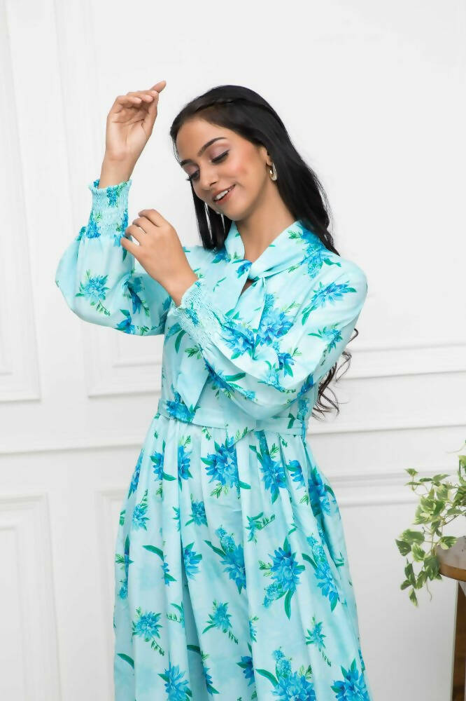 Myshka Women Blue Floral Rayon A-Line Shirt Collar Dress