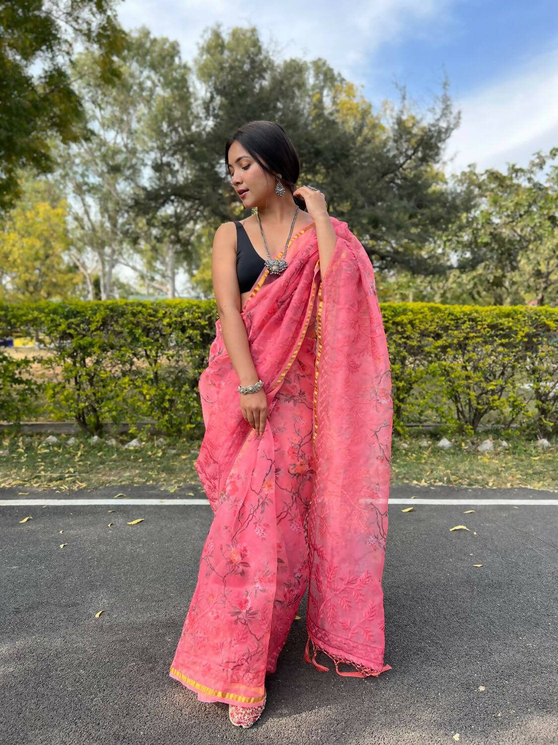 Vamsee Pink Organza Saree