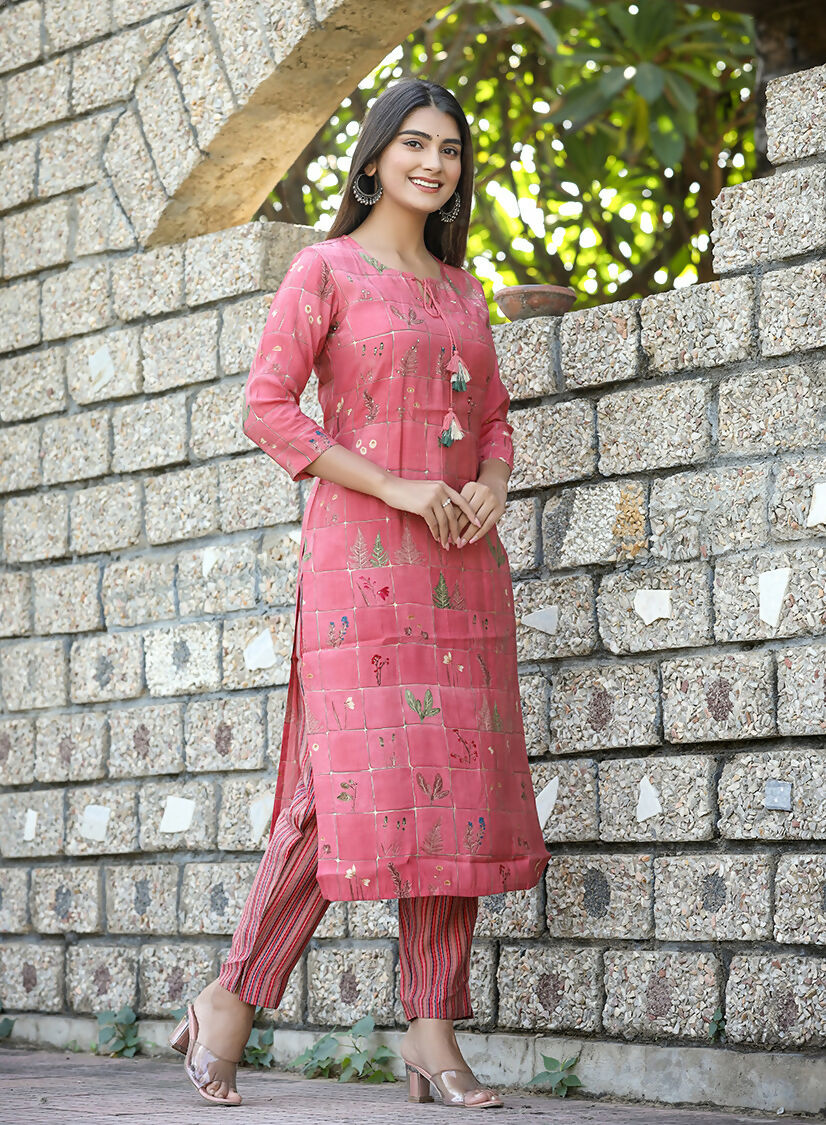 Kaajh Women's Pink Floral Printed Modal Silk Kurta Pant Set