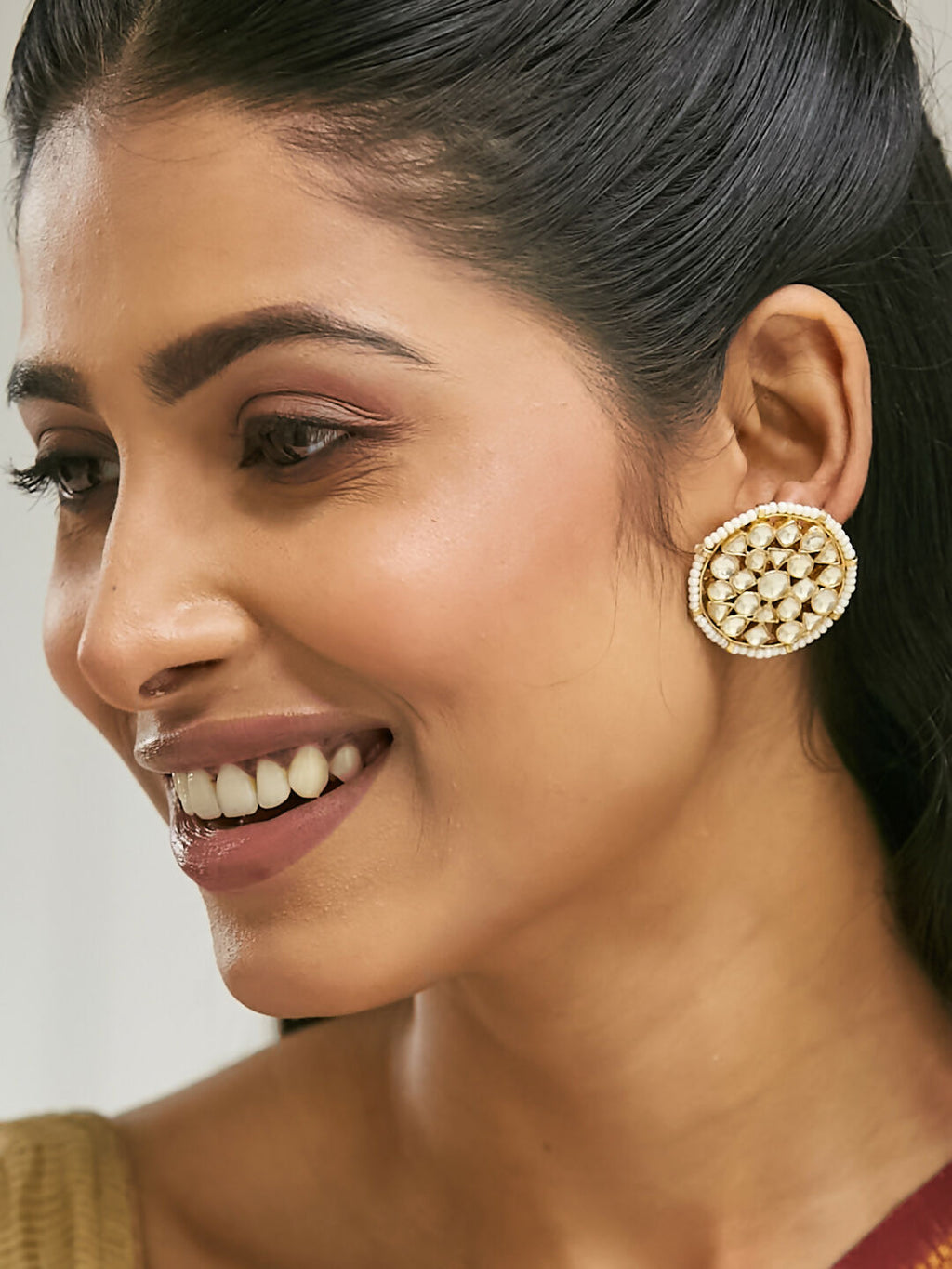 Nuyug 22K Gold-Plated Elegant Kundan Stone Studded & Pearl Beaded Disc Studs