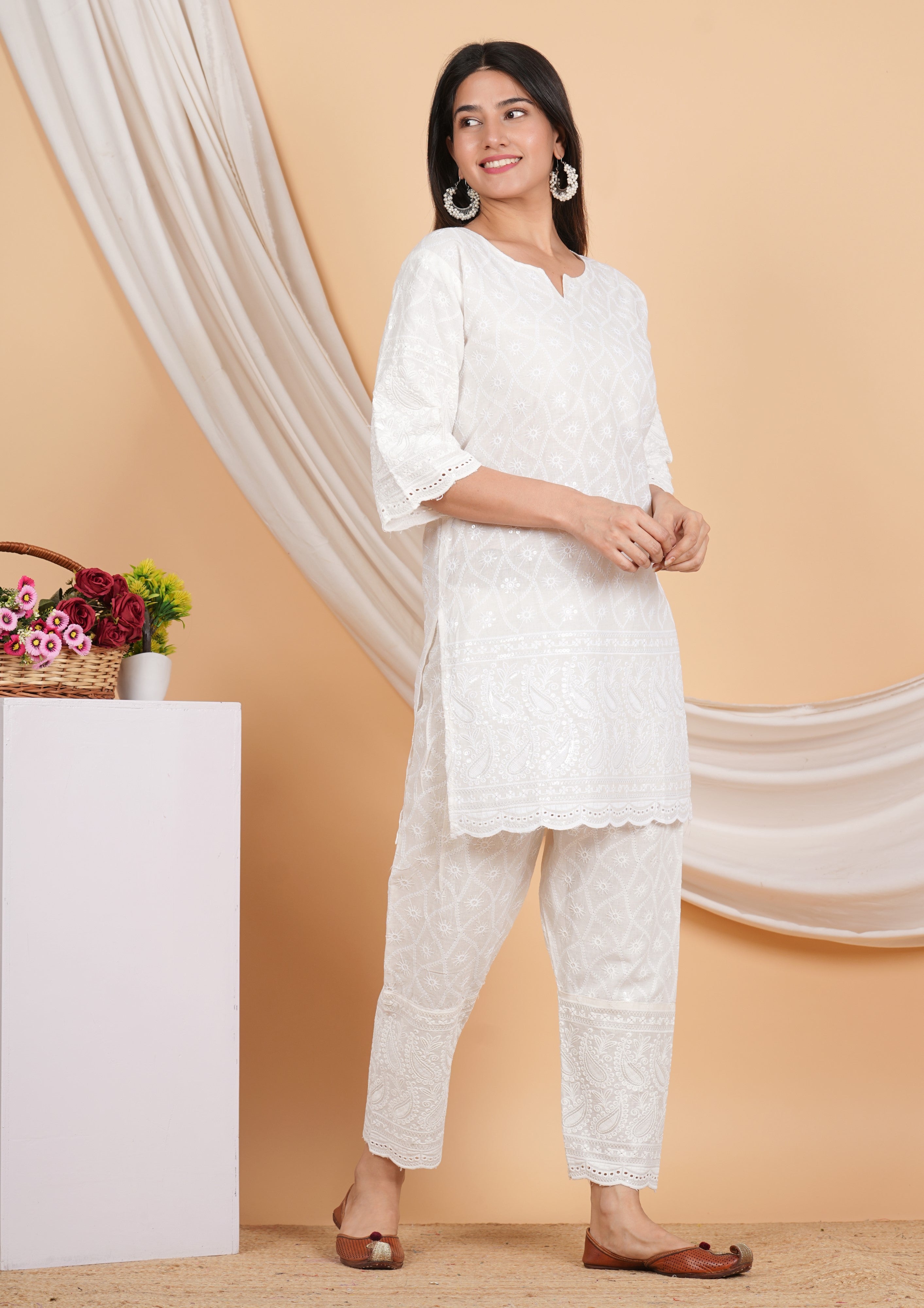 House of RP Women Off-White Cotton Chicken Embroidered Kurta & Pant Set