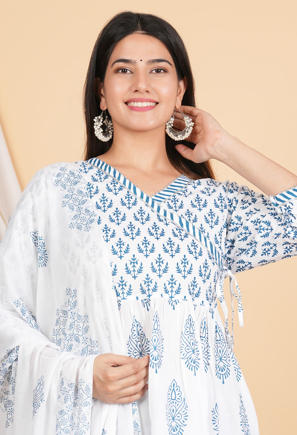 House of RP Women White & Blue Rayon Floral Print Kurta, Pant & Dupatta Set