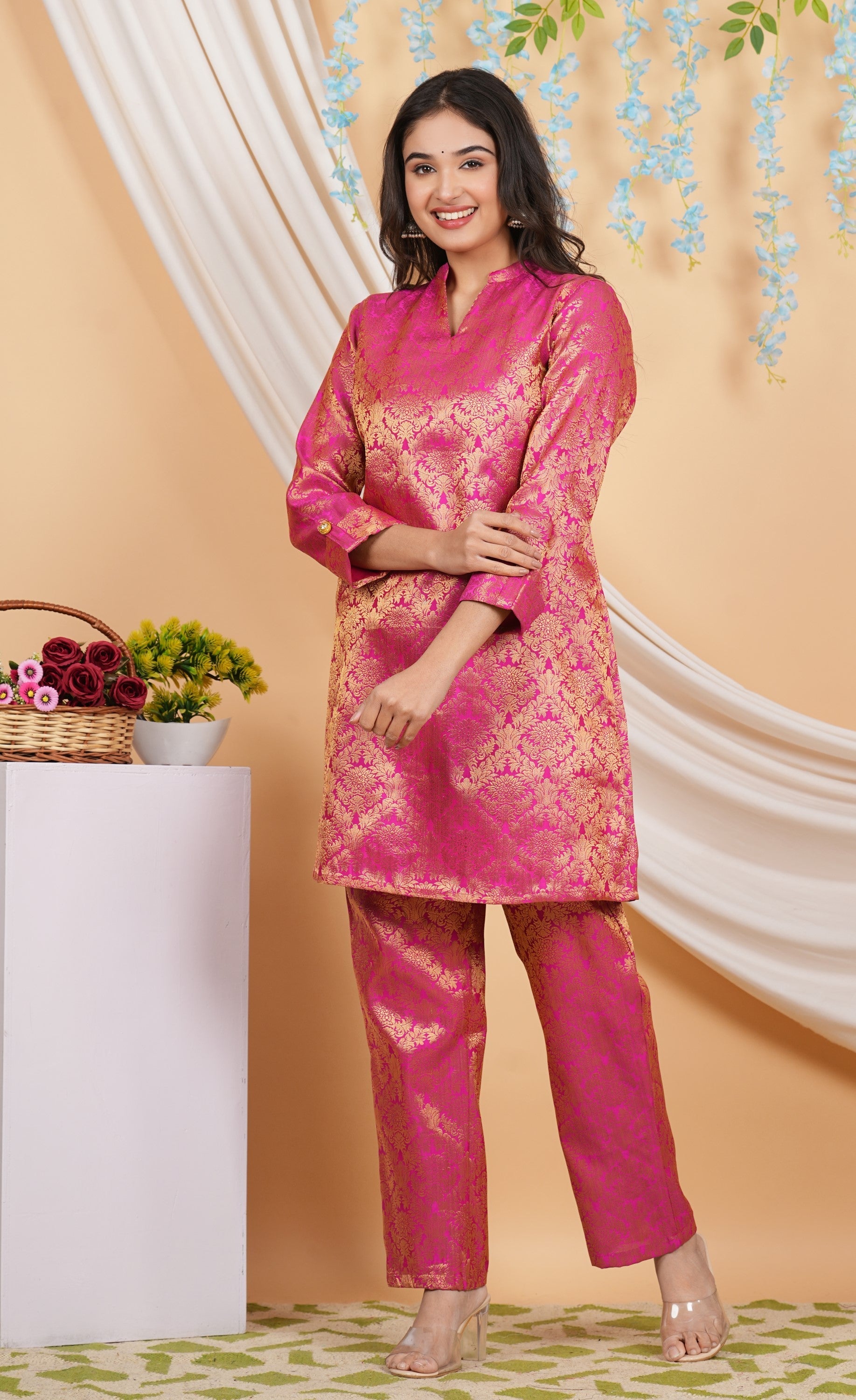 House of RP Women Fuchsia Emblished Jacquard Kurta & Pant Set