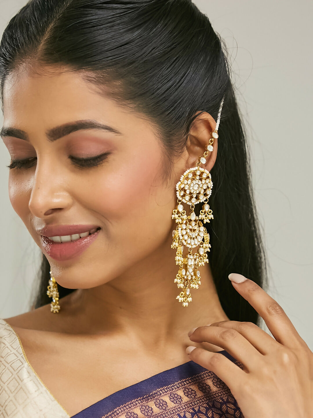 Nuyug 22 K Gold-Plated Elegant Kundan Studded & Pearl Beaded Crescent Shaped Kanauti Earrings