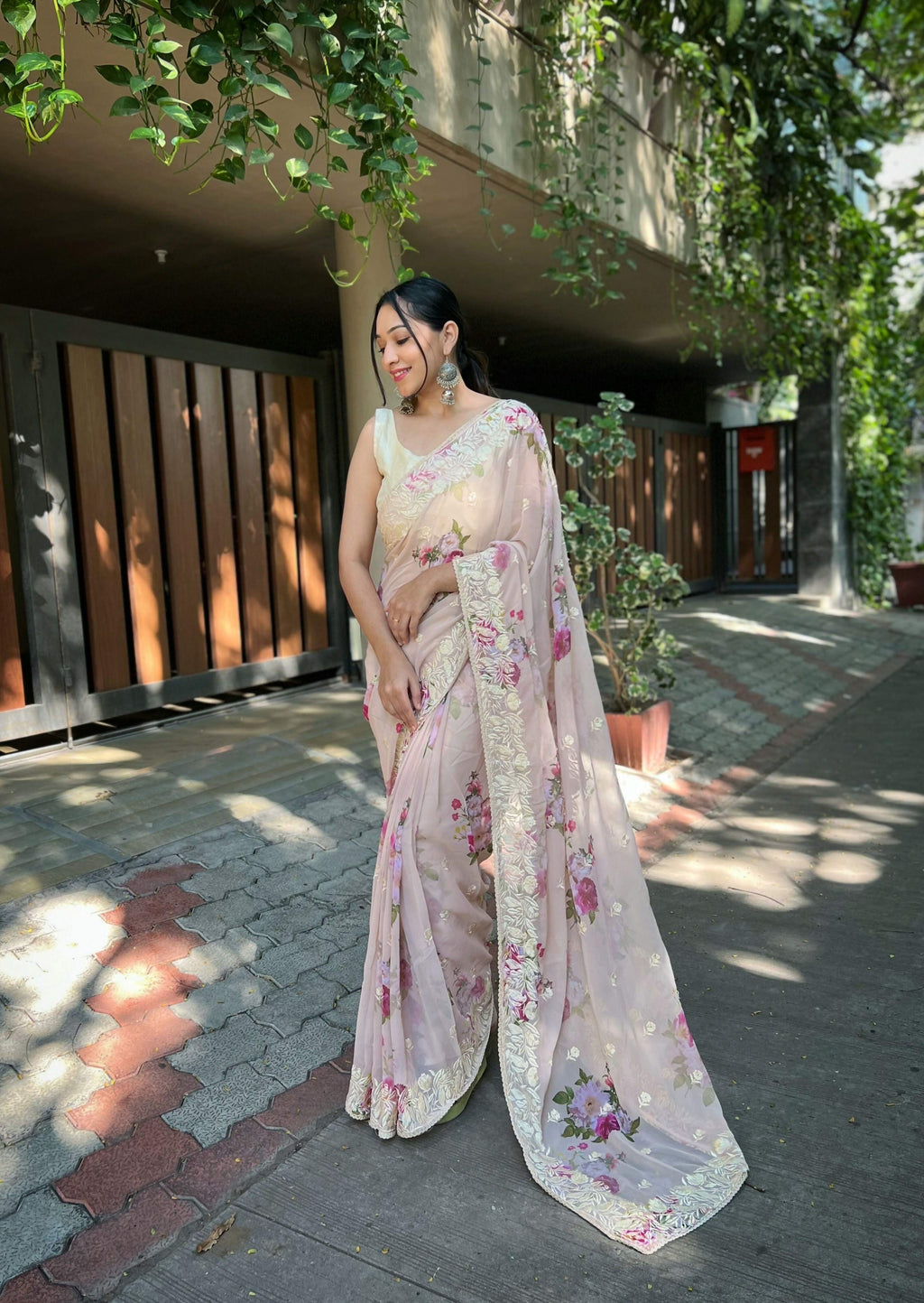 Vamsee Subh Laxmi Beige Georgette Saree