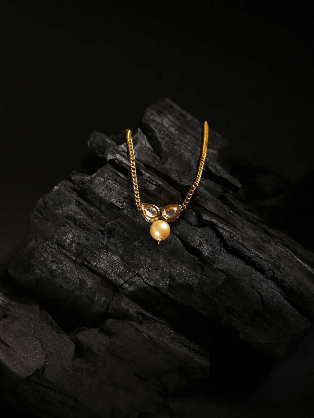 Women's Gold-Polished Necklace - Ruby Raang