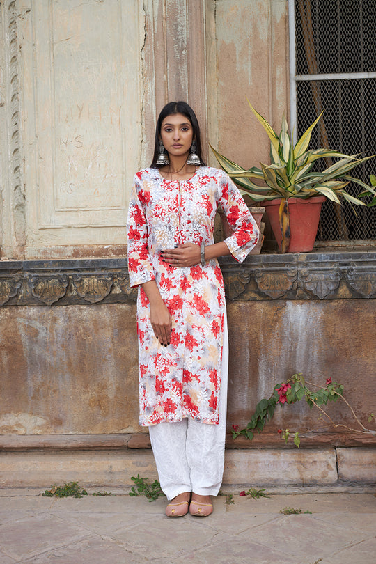 Rangreza Ethnic Leela Mulmul Chikankari Kurta Red