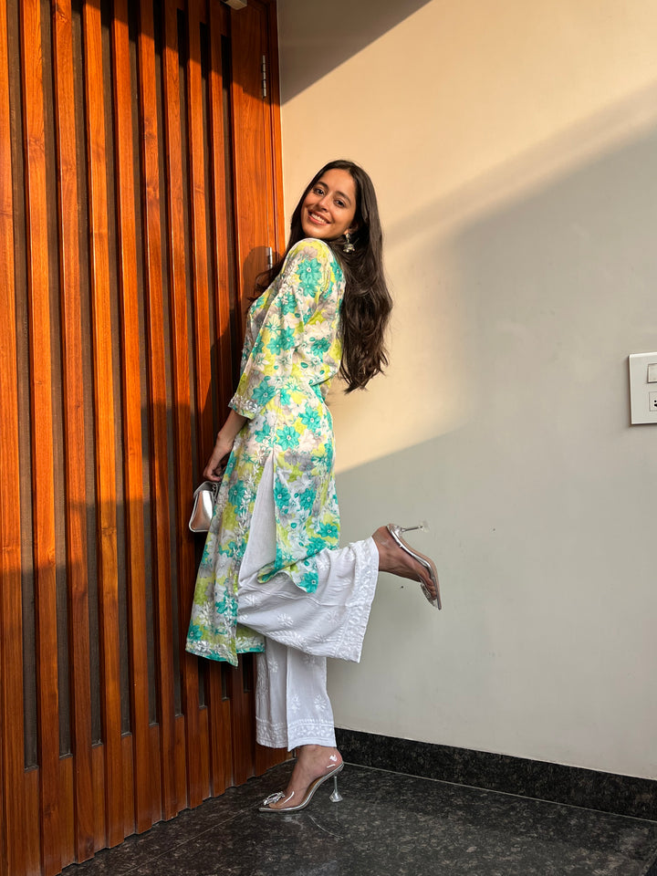 Rangreza Ethnic Leela Mulmul Chikankari Kurta Green