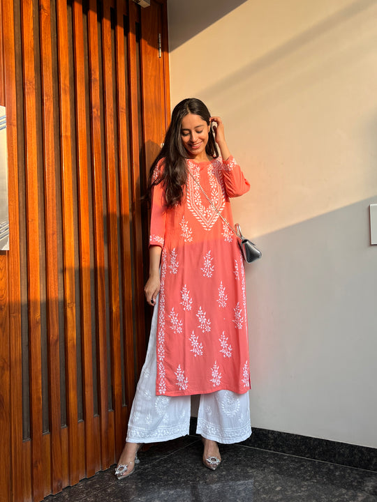 Rangreza Ethnic Liya Chikankari Rayon Kurta Peach