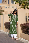 Rangreza Ethnic Liya Chikankari Rayon Kurta Green