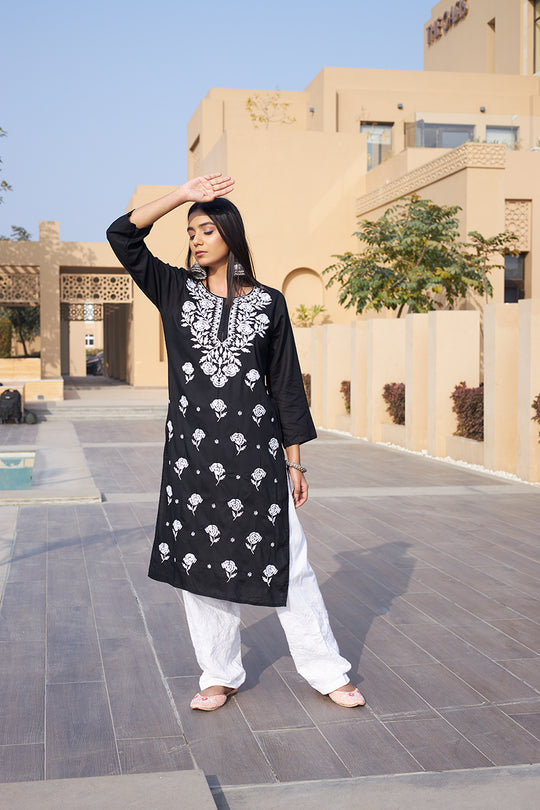 Rangreza Ethnic Chikankari Rayon Kurta Black