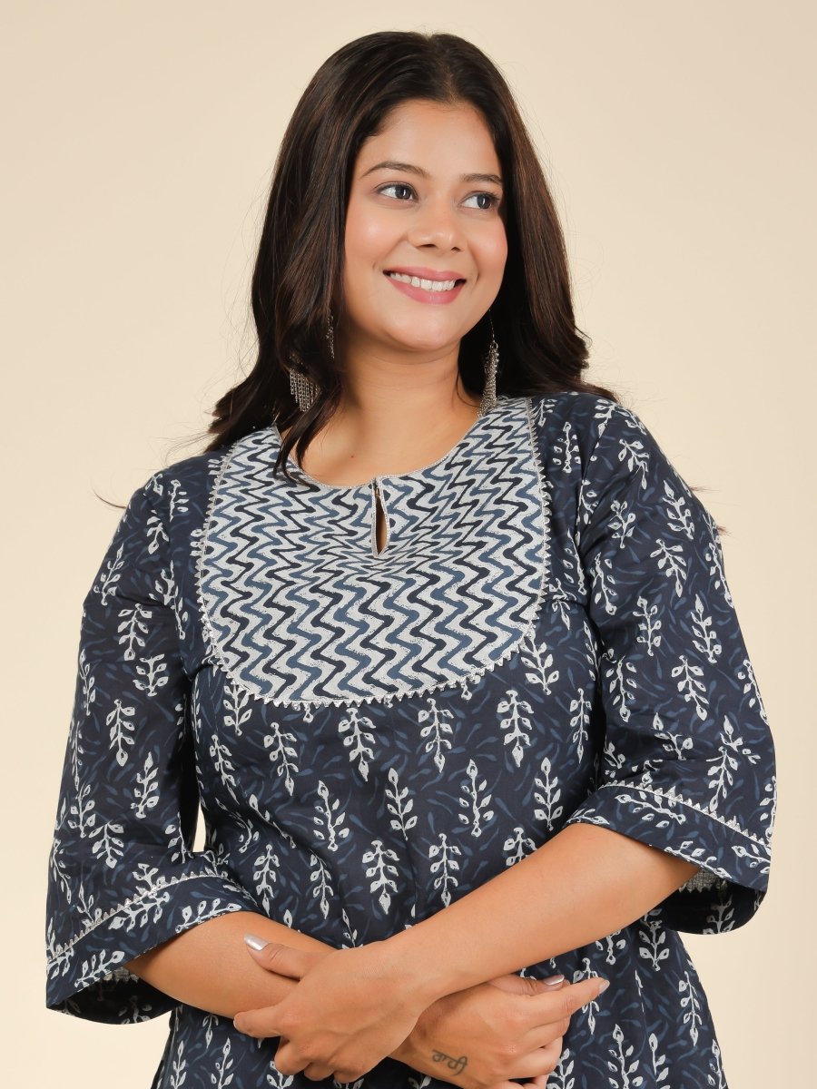 Aramya Straight Soft Cotton Block Print Women's Kurta - Blue