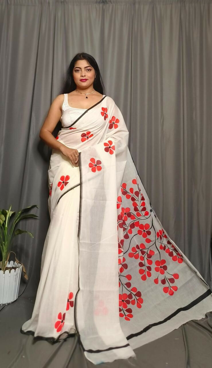 Exclusive Collection Beautiful White Red Pure Cotton Hand Print Handloom Saree With Running Blouse Piece