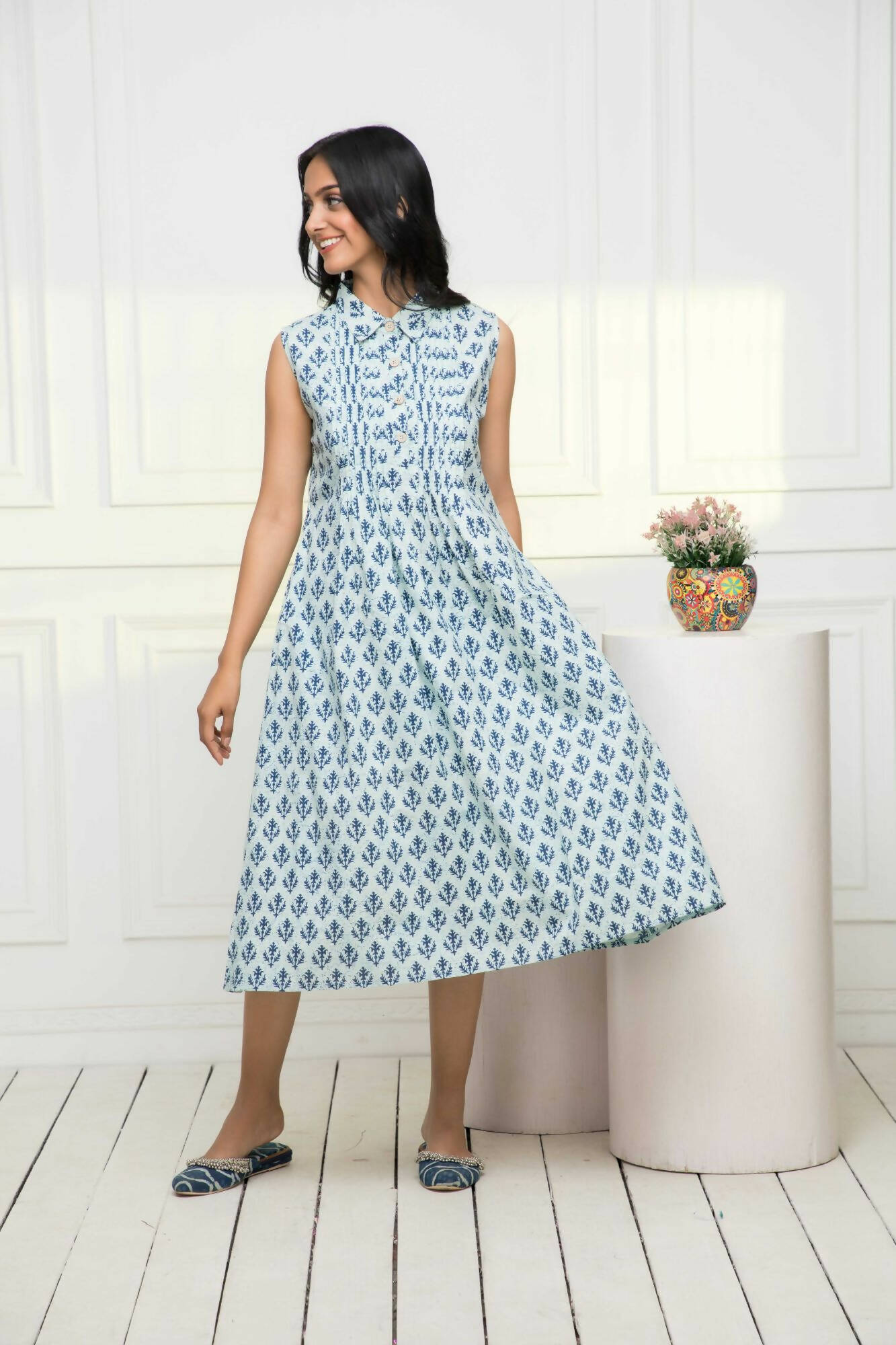Myshka Women Blue Ethnic Motifs Cotton A-Line Mandarin Collar Dress