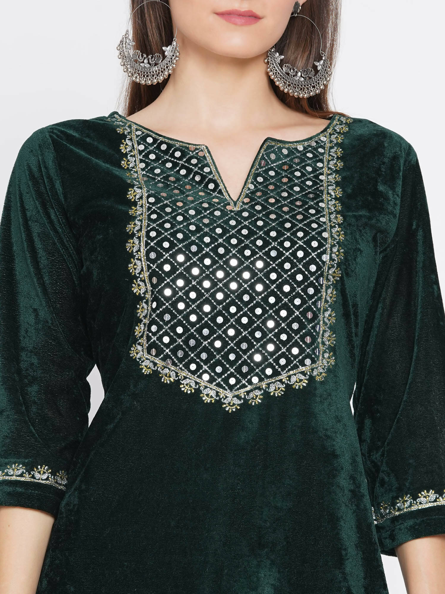 Women Republic Green Velvet Embroidered Kurta With Pant