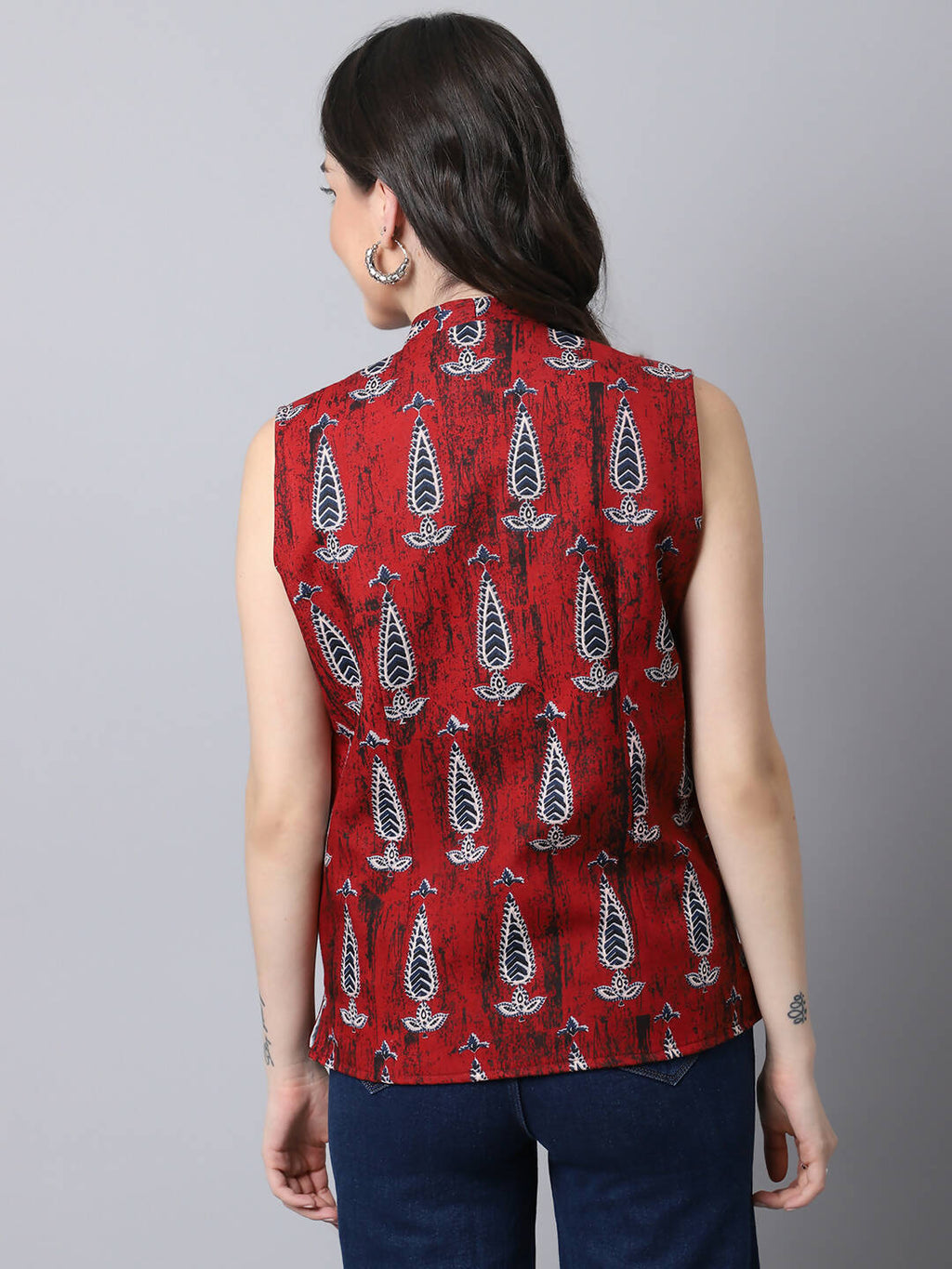 Even Apparels Maroon 100% Viscose Rayon Open Front Gillet