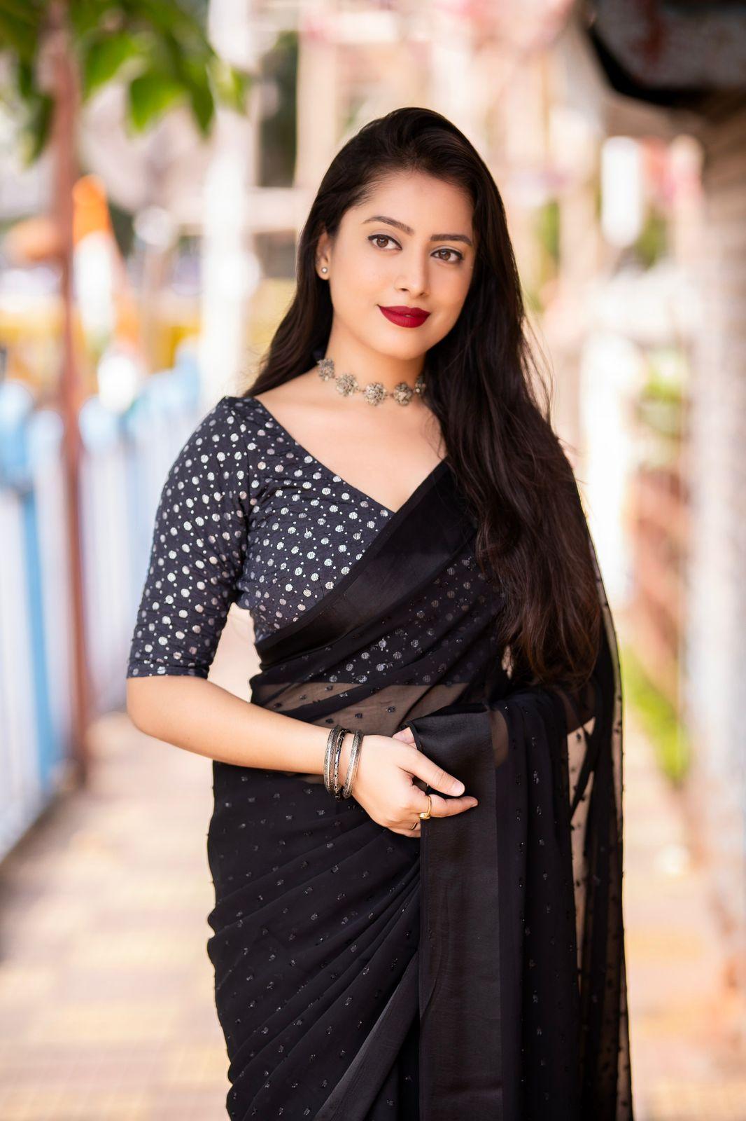 Black Poly Chiffon Woven Design Saree with Unstitched Blouse - Hiral Fashion