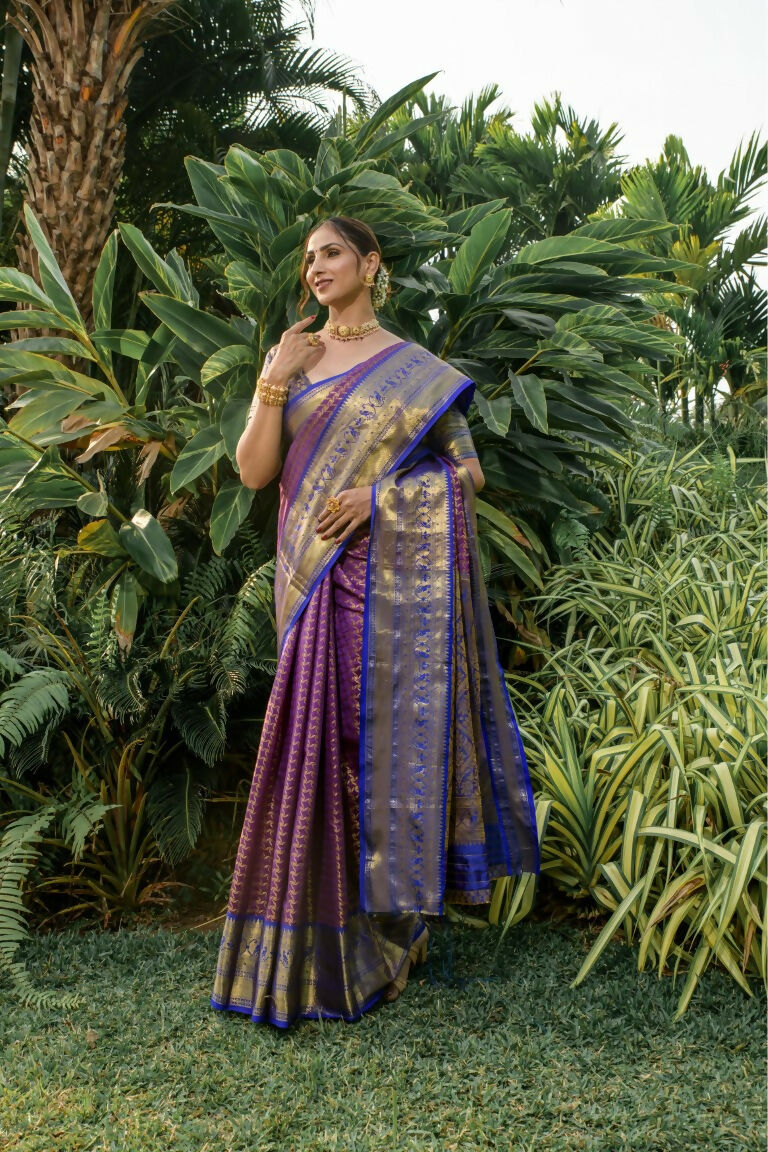 Jyoti Fashion Women's Purple Kanjivaram Silk Zari Woven Saree with Blouse
