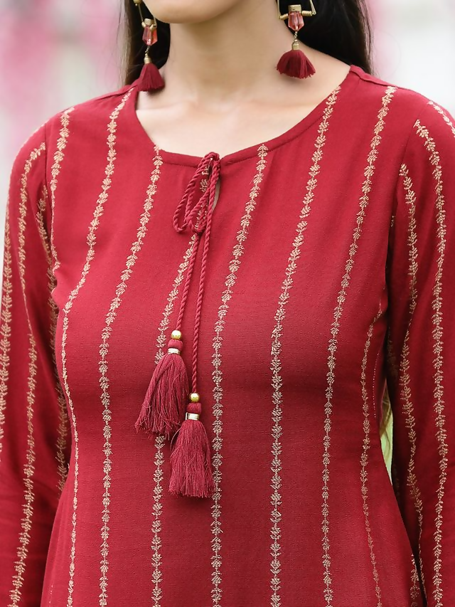 Juniper Maroon Ethnic Motif Printed Acrylic Straight Kurta.