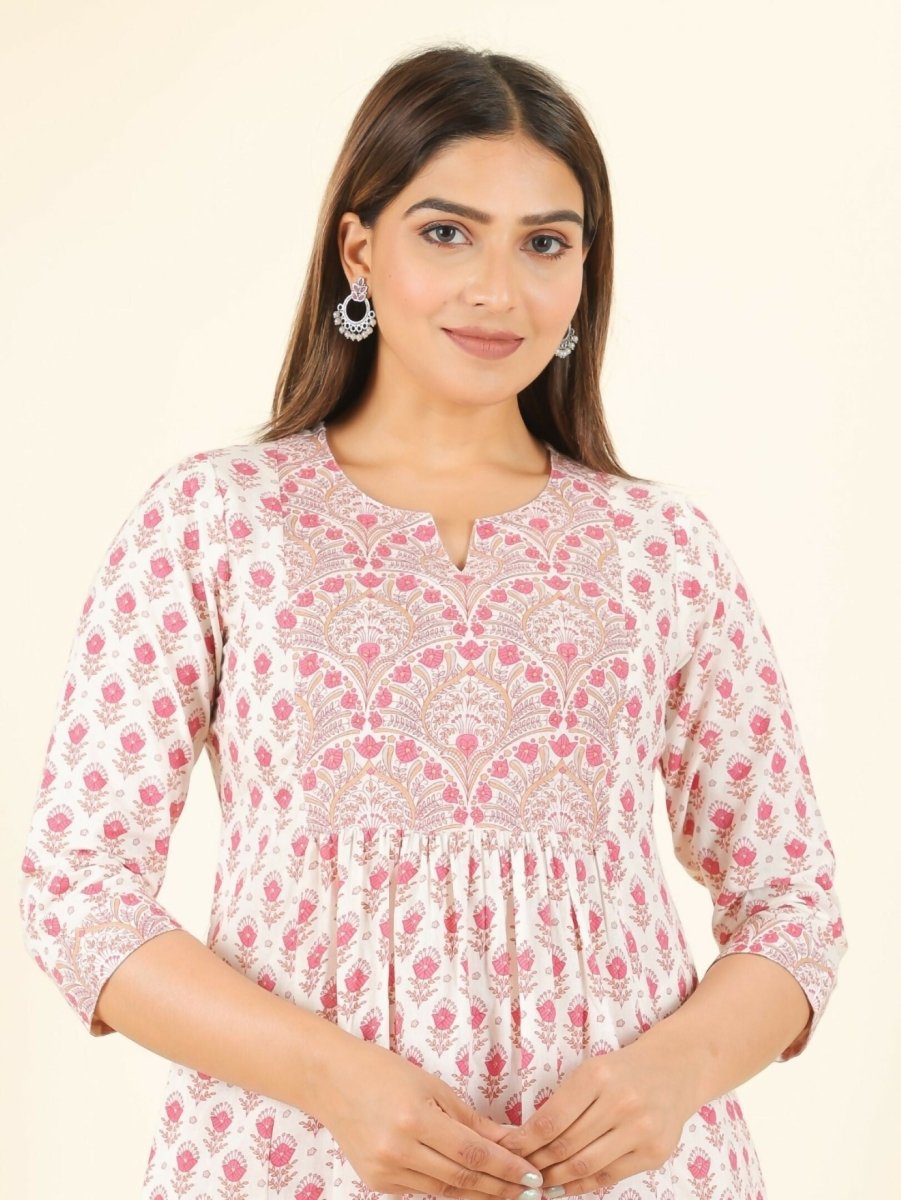 Aramya White Soft Cotton Floral Panelled Kurta for Women