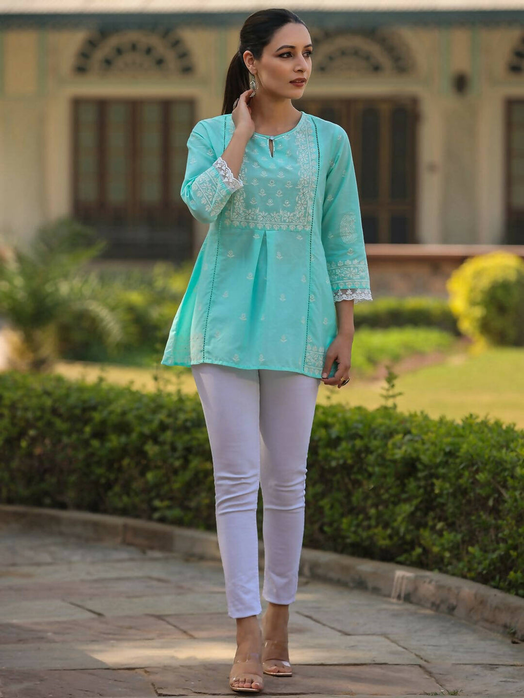 Juniper Women's Aqua Cambric Floral Printed Tunic