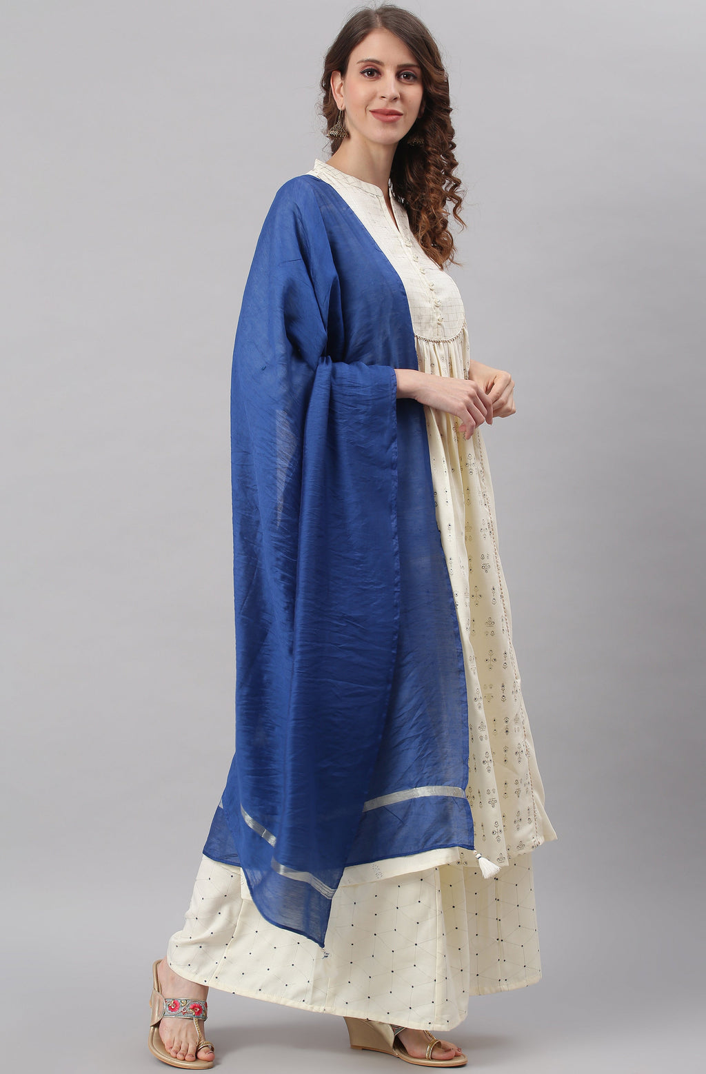 Janasya Women's Off- White Poly Silk Ethnic Motifs Kurta With Palazzo And Dupatta