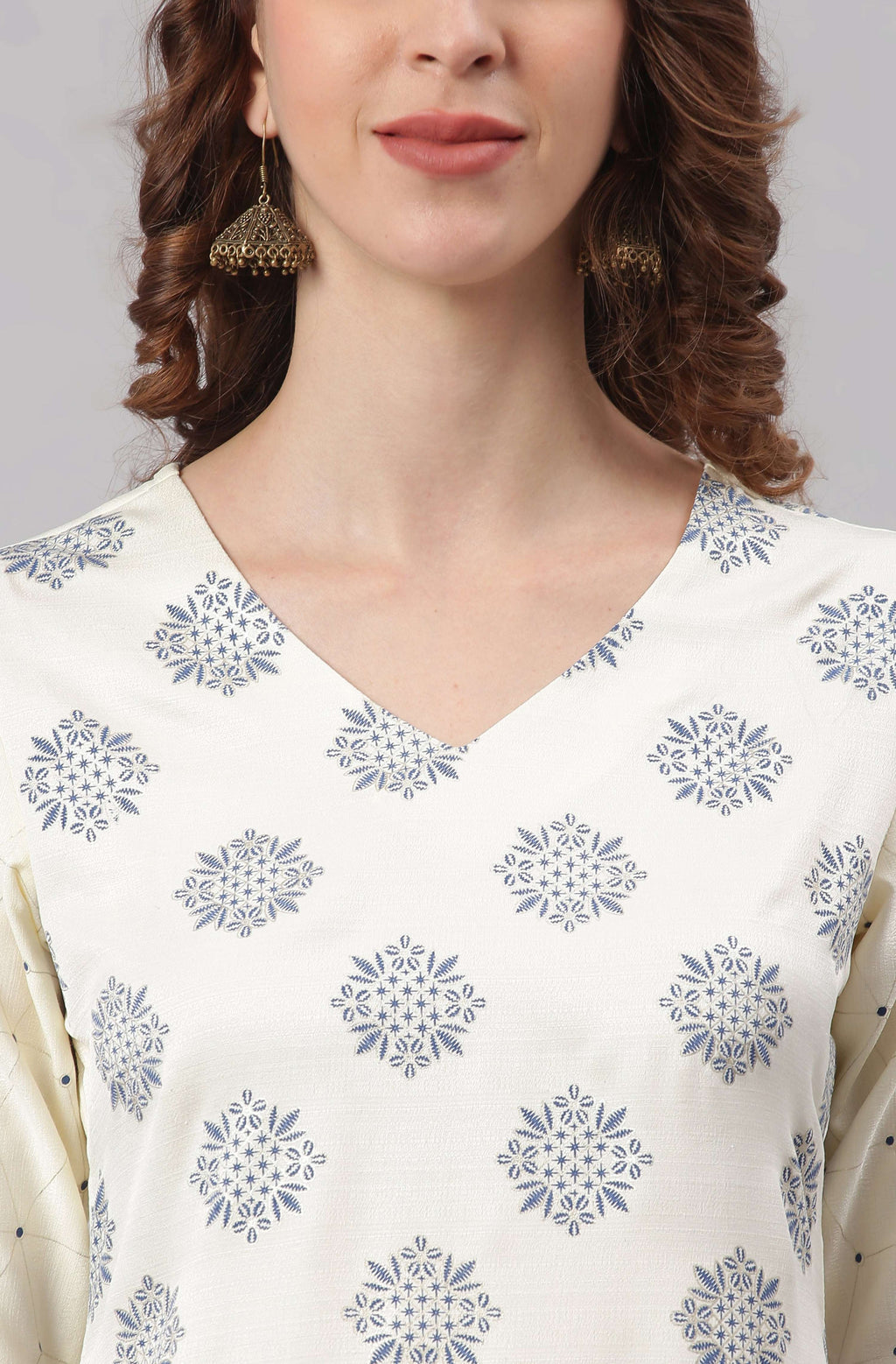 Janasya Women's Off- White Poly Silk Ethnic Motifs Kurta With Palazzo And Dupatta
