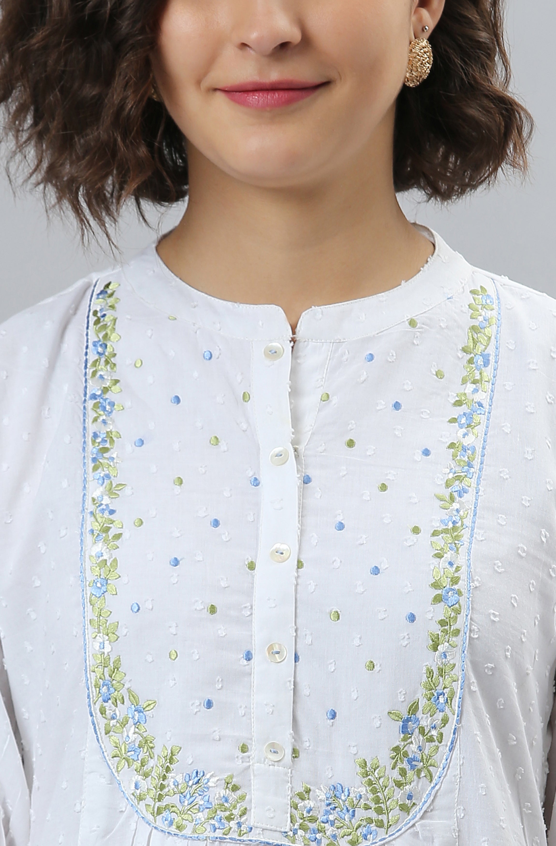 Janasya Women's White Cotton Embroidered Flared Kurta