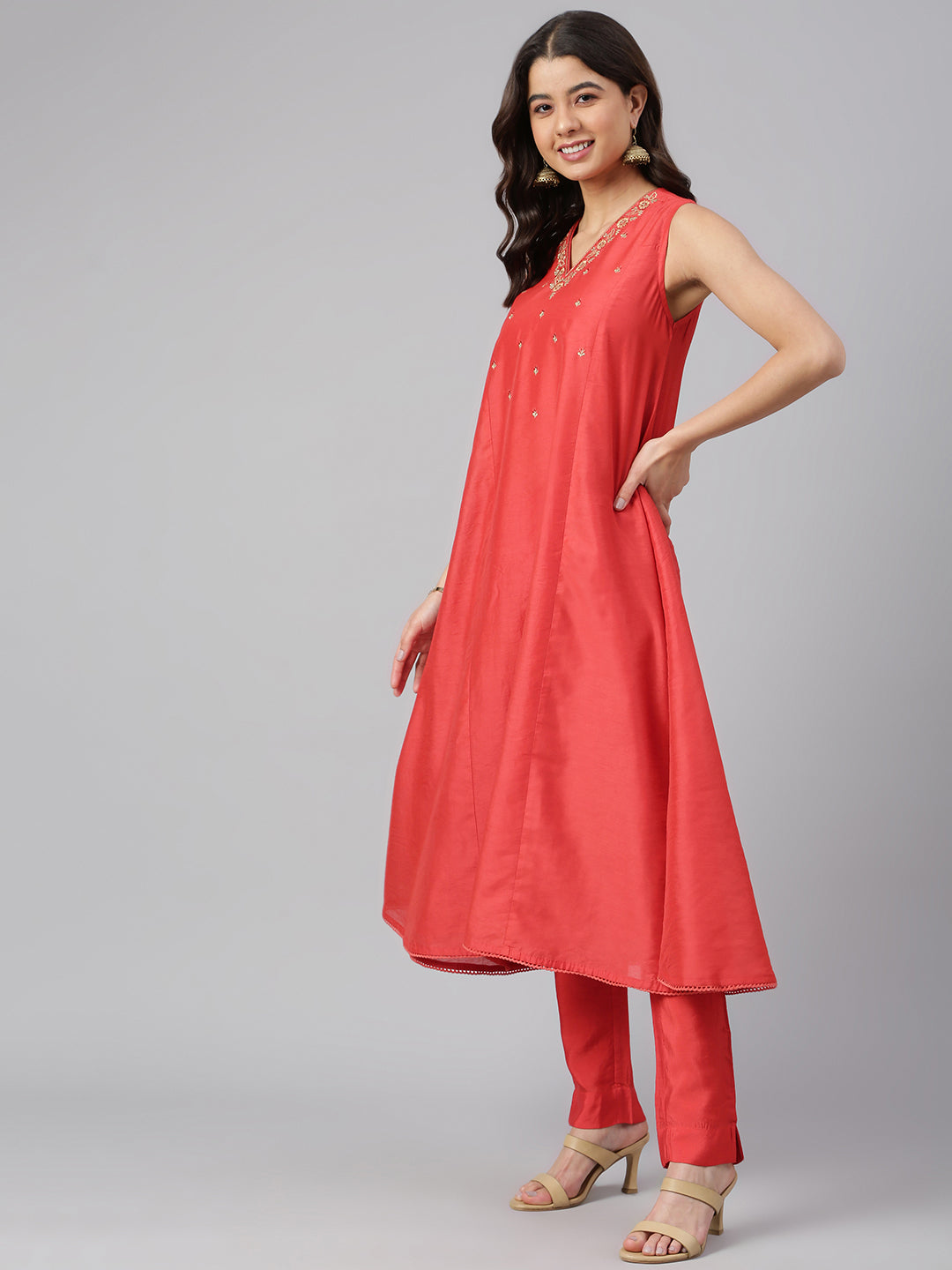 Janasya Women's Red Art Silk Solid Kurta With Pant