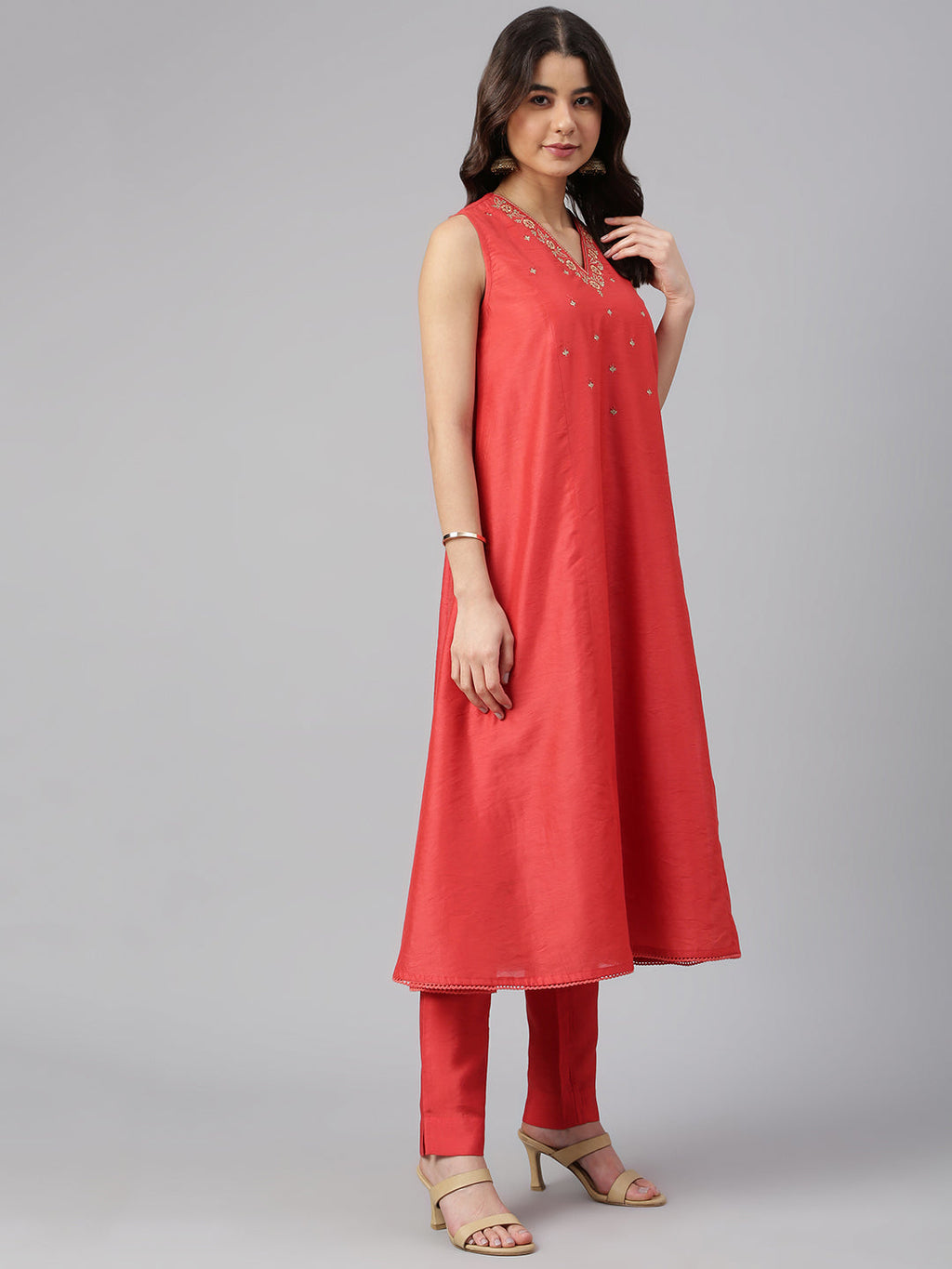 Janasya Women's Red Art Silk Solid Kurta With Pant