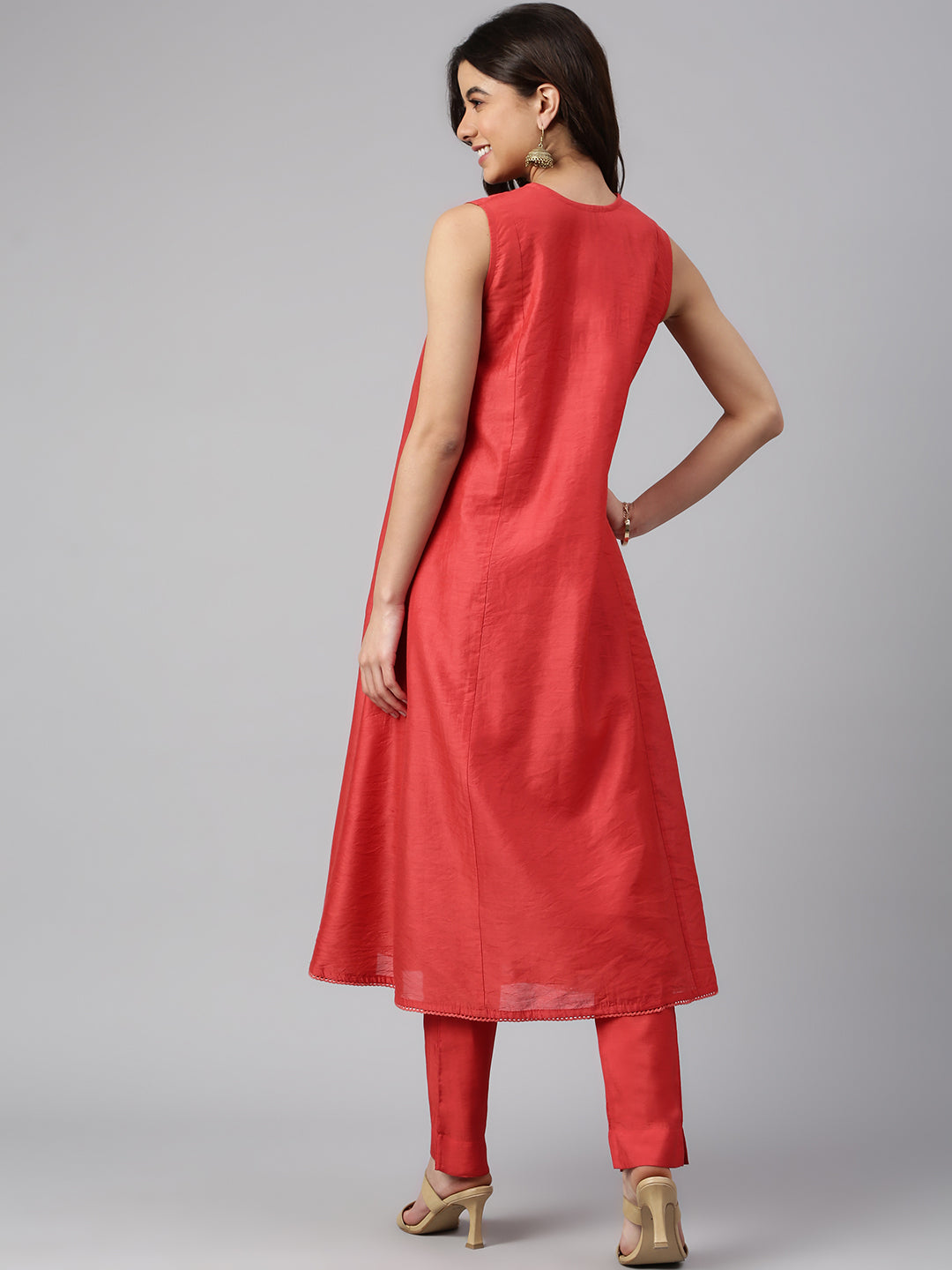 Janasya Women's Red Art Silk Solid Kurta With Pant