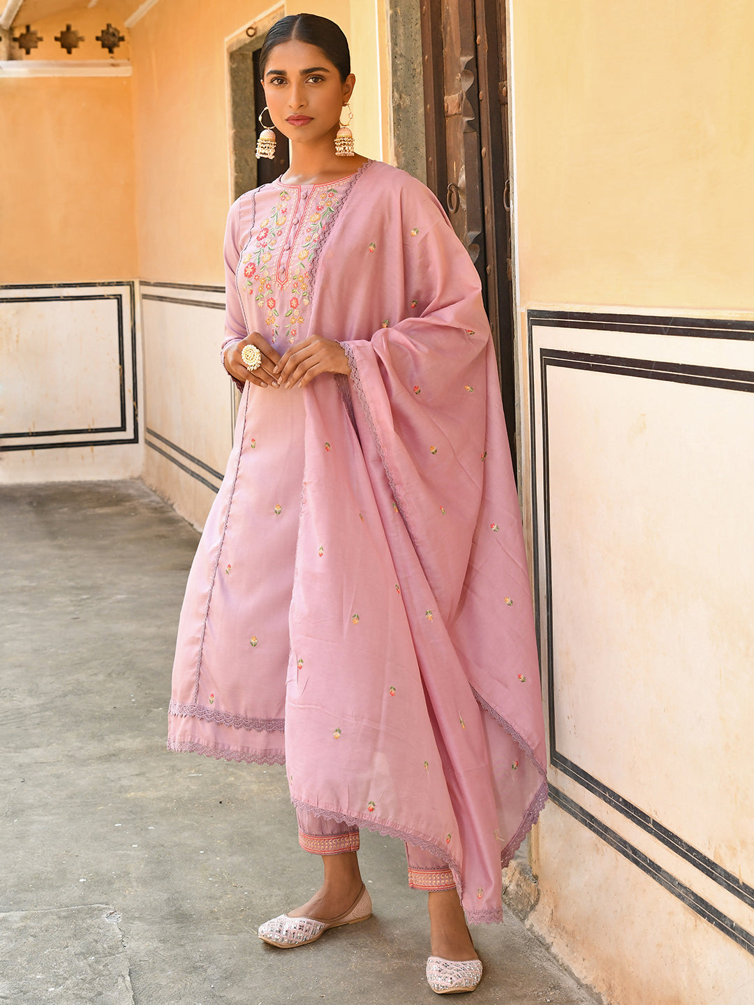 Janasya Women's Mauve Poly Silk Floral Embroidery Kurta With Pant And Dupatta