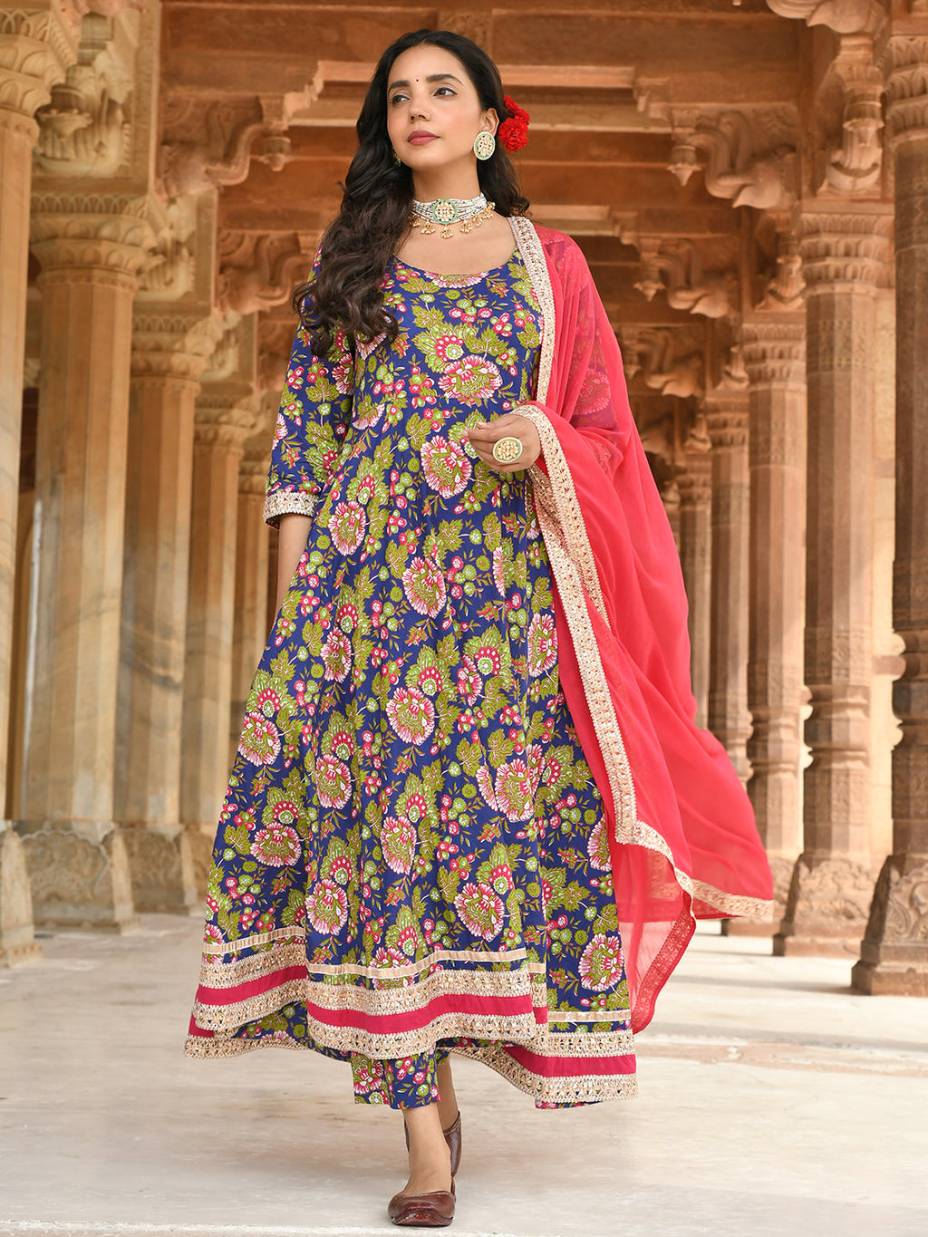 Janasya Women's Blue Cotton Floral Block Print Kurta With Pant And Dupatta
