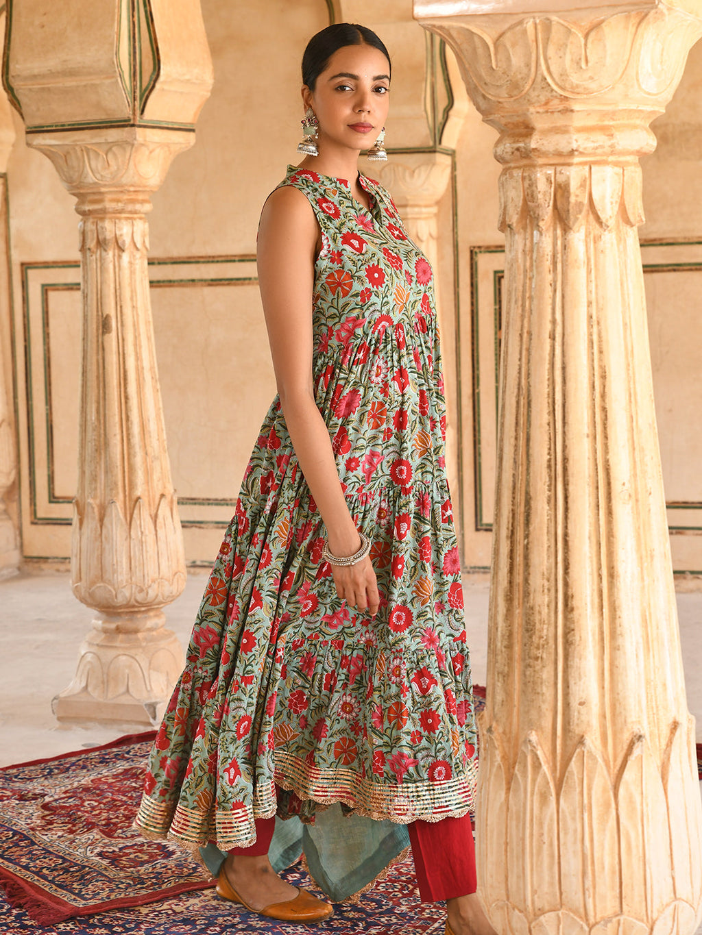 Janasya Women's Sea Green Cotton Floral Block Print Kurta With Pant And Dupatta