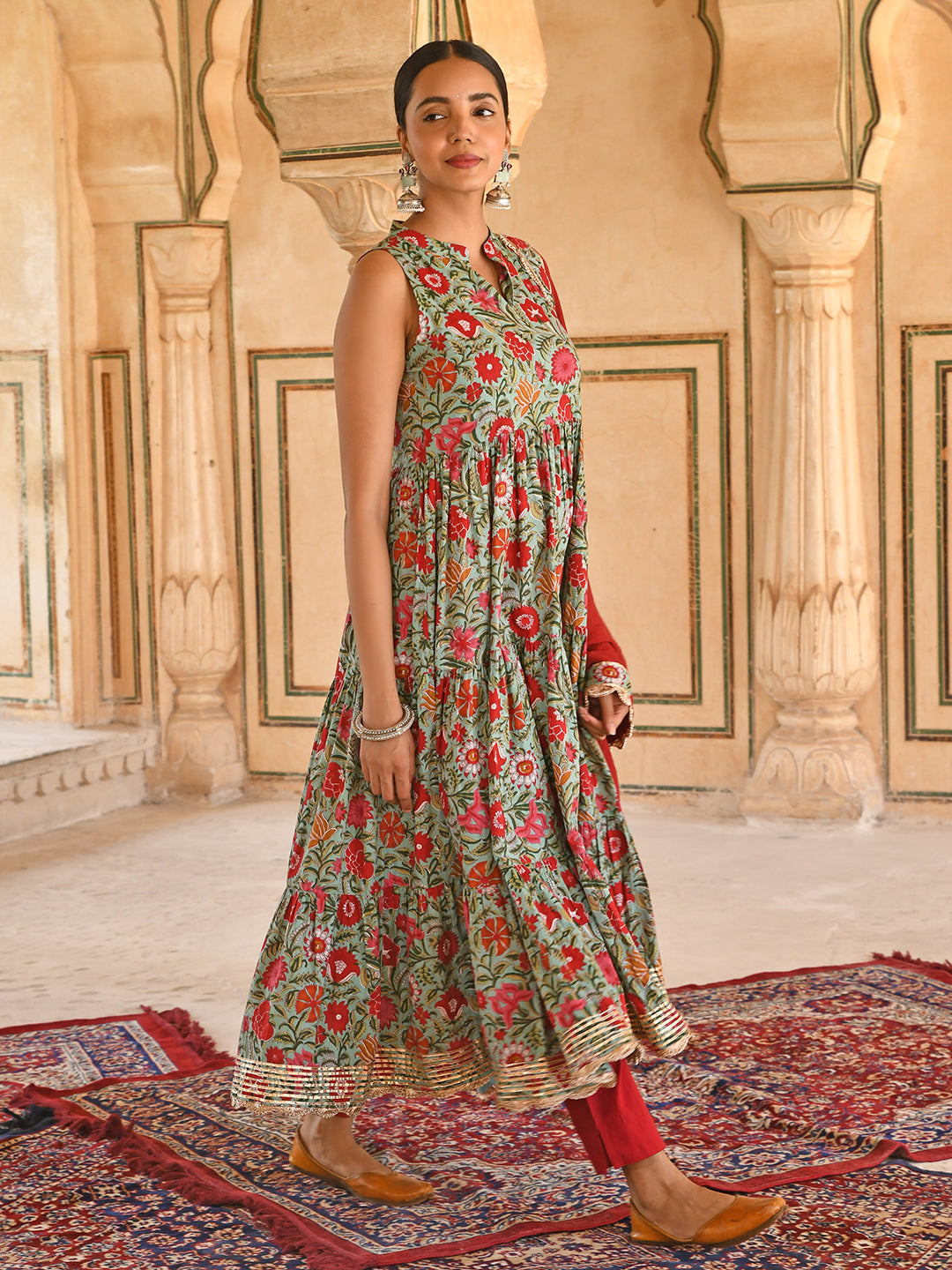 Janasya Women's Sea Green Cotton Floral Block Print Kurta With Pant And Dupatta