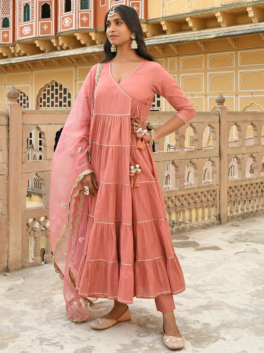 Janasya Women's Dusty Rose Cotton Embellished Kurta With Pant And Dupatta