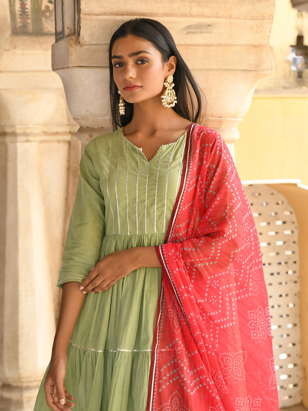 Janasya Women's Pastel Green Cotton Solid Kurta With Pant And Dupatta