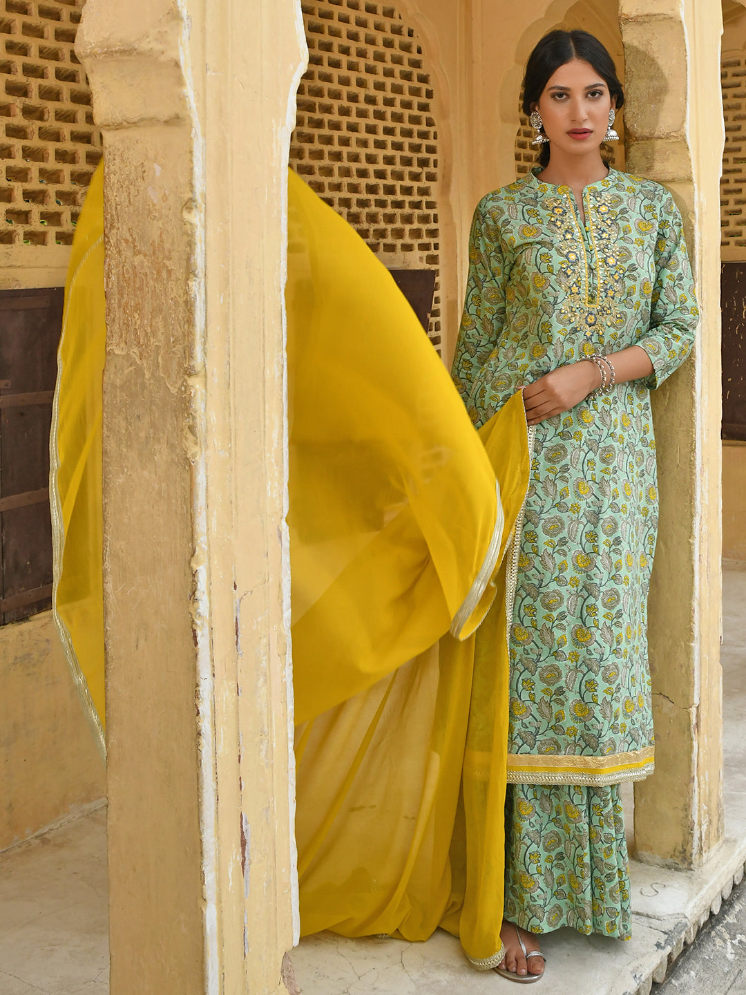 Janasya Women's Light Green Cotton Floral Print Kurta With Flared Palazzo And Dupatta