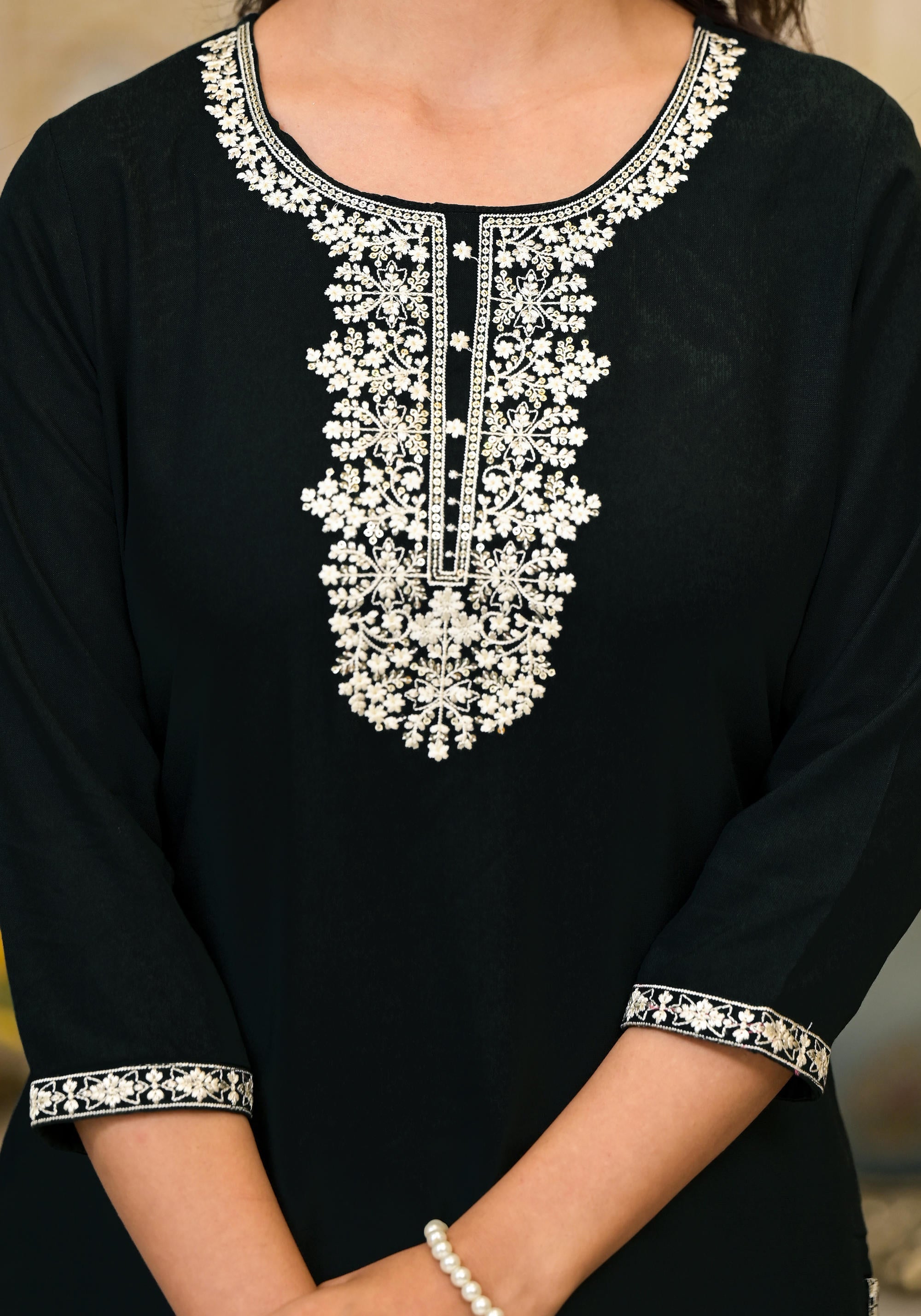 Juniper Women's Blackthread Embroidered Rayon Kurta