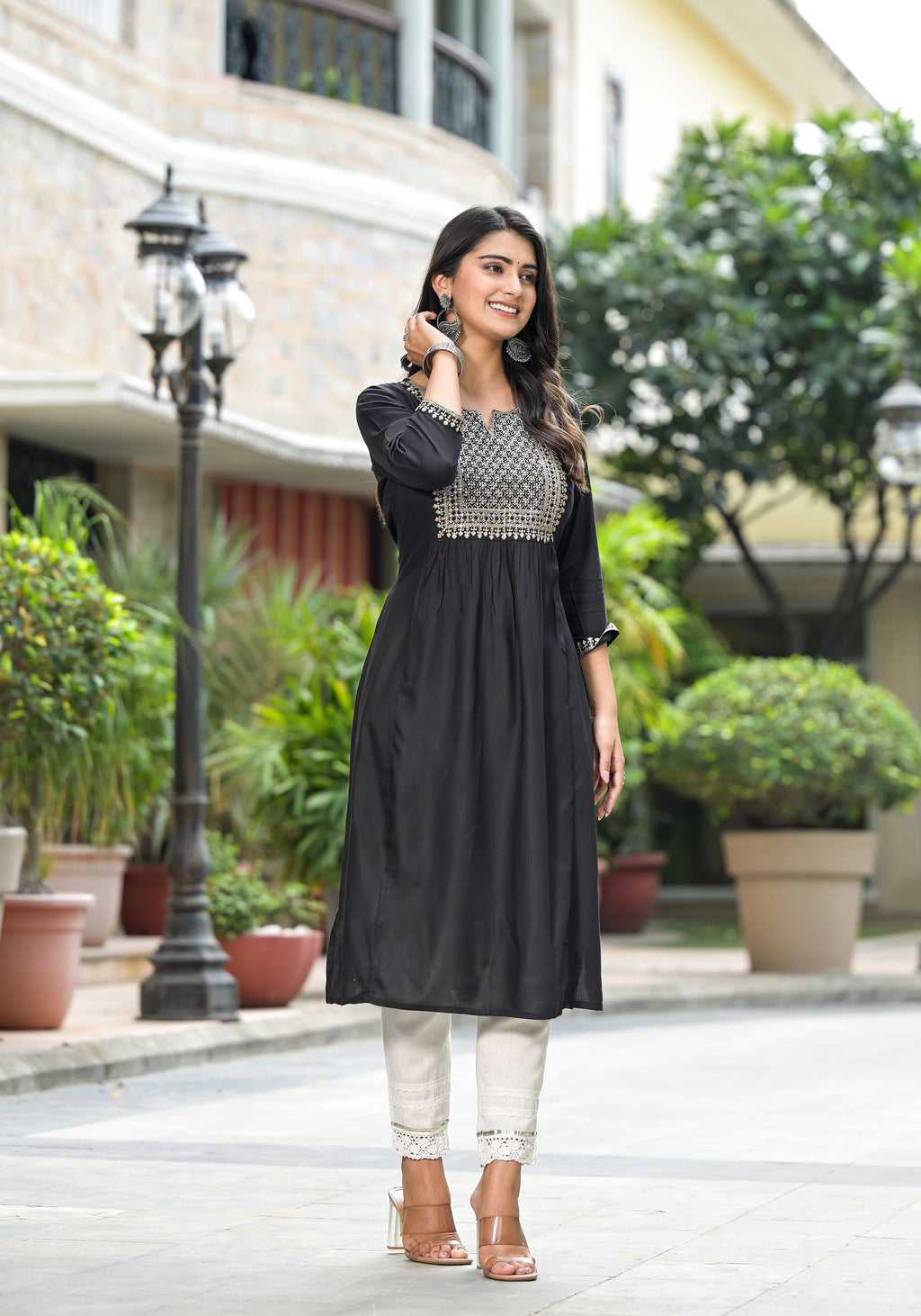 Juniper Women's Black Solid Rayon Kurta With Zari & Sequins