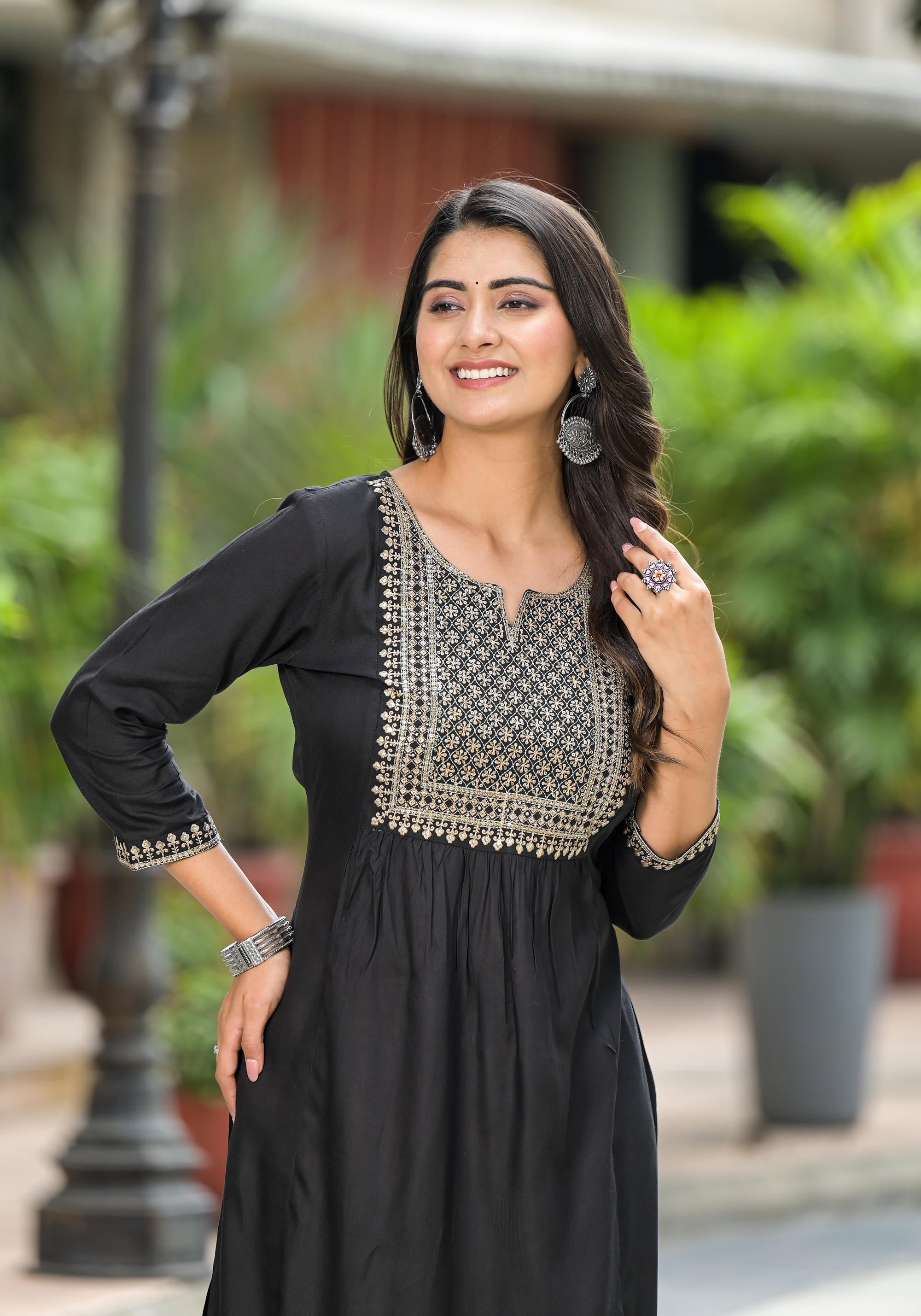 Juniper Women's Black Solid Rayon Kurta With Zari & Sequins