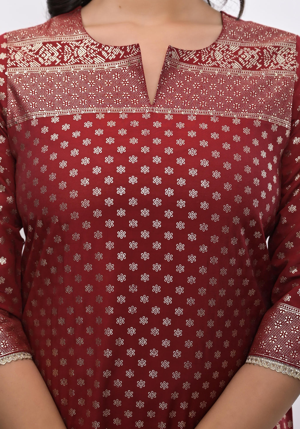 Juniper Women's Maroon Ethnic Motif Printed Silk Kurta Set With Zari Work
