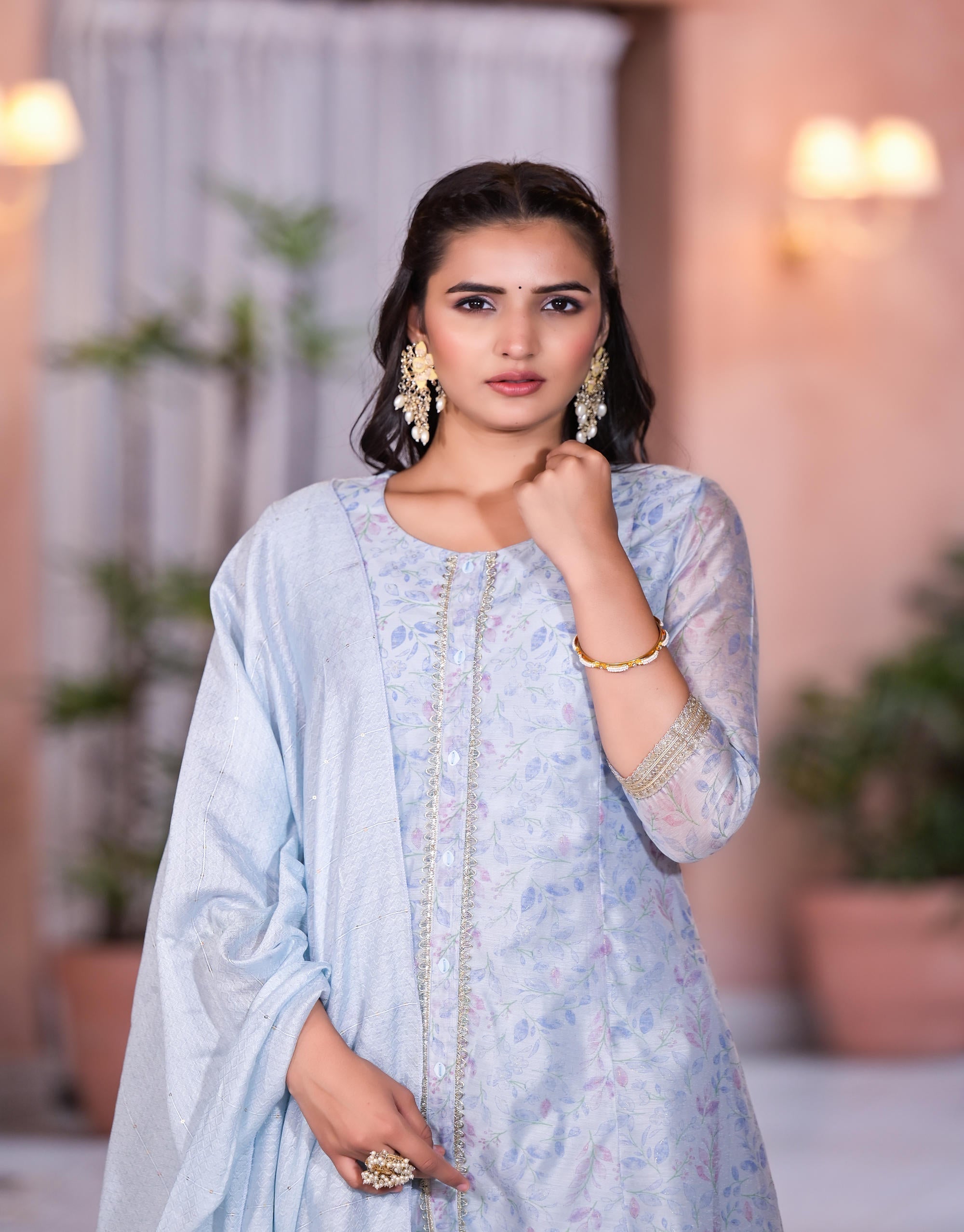 Juniper Women's Grey Floral Printed Chanderi Kurta Set With Lace & Buttons