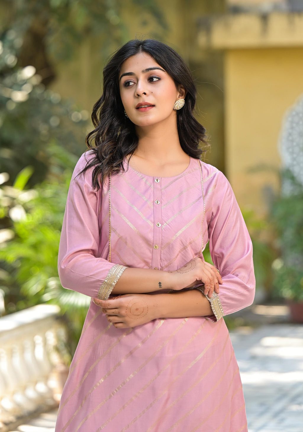 Juniper Women's Pink Floral Printed A-Line Tusser Silk Kurta