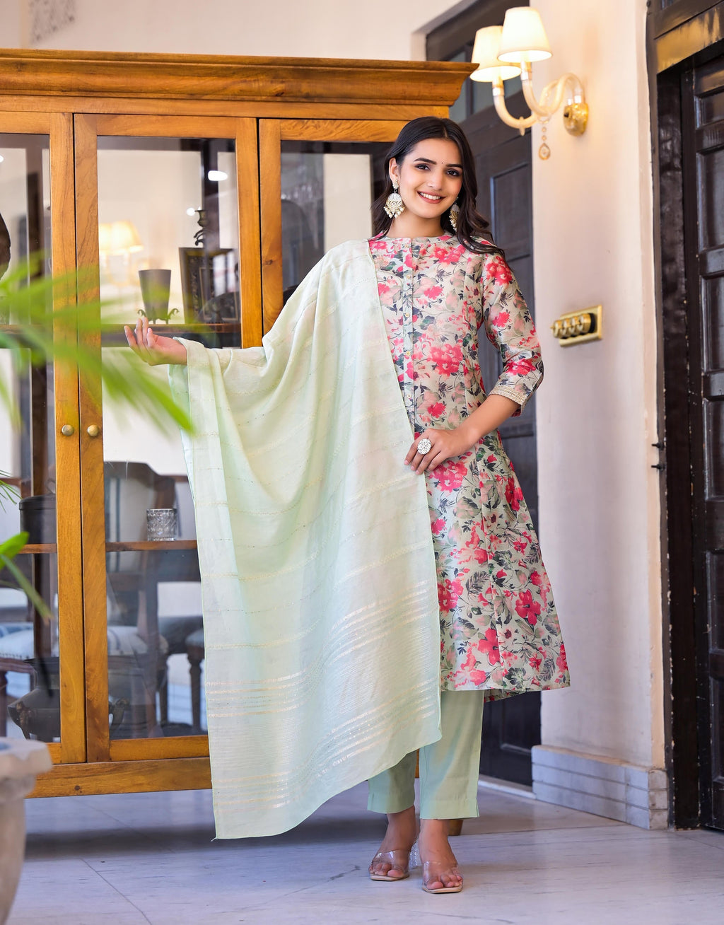 Juniper Women's White Silk Blend Floral Print Kurta Set