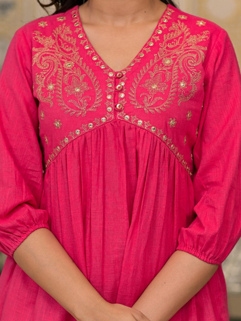Juniper Women's Fuchsia Embroidered Cotton Tunic And Pant Co-Ord Set With Mirror & Zari Work